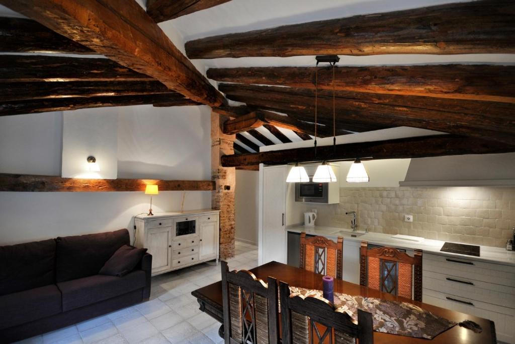 La Casa Grande De Albarracin Lägenhet Rum bild